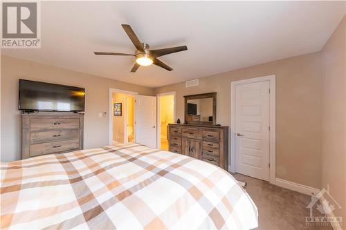 2361 Marble Crescent, Rockland, ON - Indoor Photo Showing Bedroom