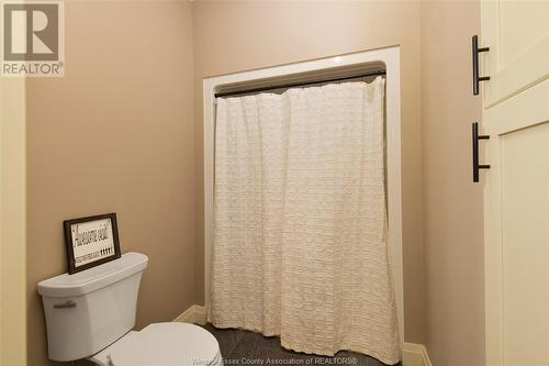 21227 Hodovick Road, Wheatley, ON - Indoor Photo Showing Bathroom