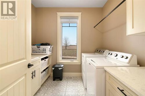 21227 Hodovick Road, Wheatley, ON - Indoor Photo Showing Laundry Room
