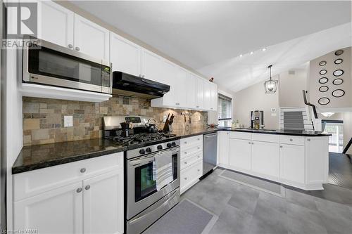 49 Wallace Street, Alliston, ON - Indoor Photo Showing Kitchen With Upgraded Kitchen