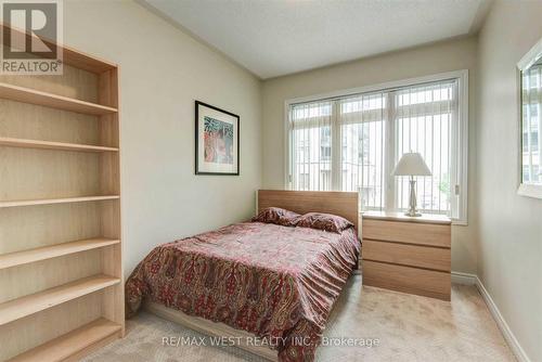 129 - 383 Prince Of Wales Drive, Mississauga, ON - Indoor Photo Showing Bedroom