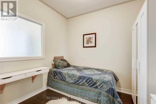 129 - 383 Prince Of Wales Drive, Mississauga, ON - Indoor Photo Showing Bedroom