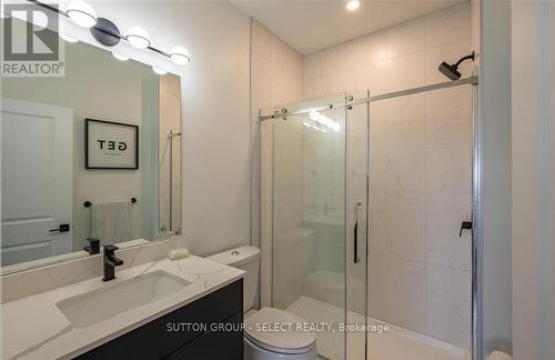 27 - 3900 Savoy Street, London, ON - Indoor Photo Showing Bathroom
