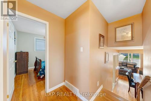 5 Rapallo Drive, Hamilton, ON - Indoor Photo Showing Other Room