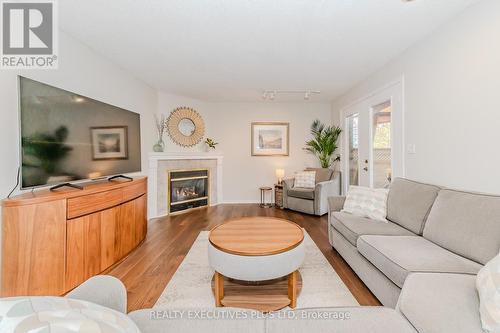 14 Cranberry Court, Guelph, ON - Indoor Photo Showing Living Room With Fireplace