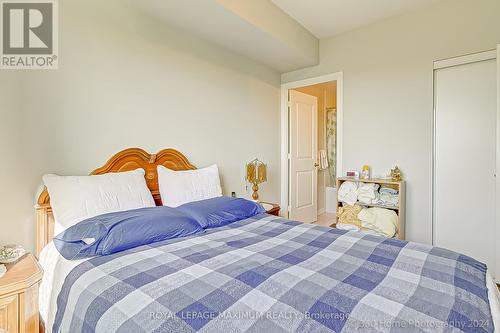 706 - 9245 Jane Street, Vaughan, ON - Indoor Photo Showing Bedroom