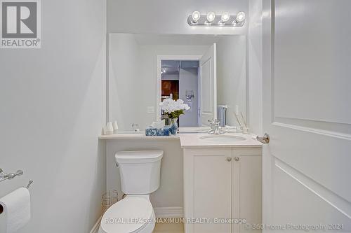 706 - 9245 Jane Street, Vaughan, ON - Indoor Photo Showing Bathroom