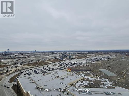 2121 - 9000 Jane Street, Vaughan, ON -  With View