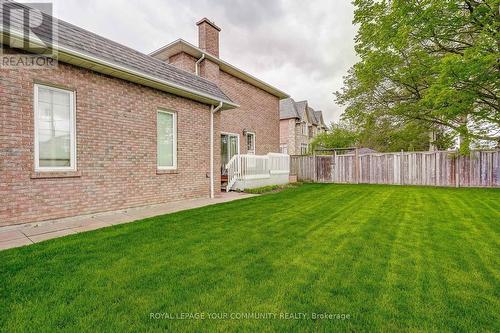 1 Tannery Crt, Richmond Hill, ON - Outdoor