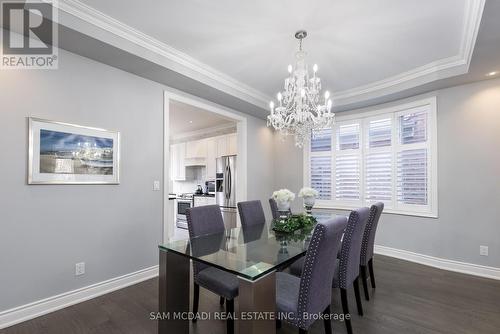 691 Merlot Court, Mississauga, ON - Indoor Photo Showing Dining Room