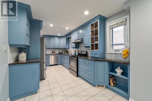 25 Parkchester Road, Toronto, ON - Indoor Photo Showing Kitchen
