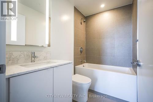 1119 - 270 Dufferin Street, Toronto, ON - Indoor Photo Showing Bathroom
