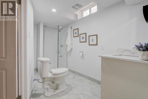 19 - 730 Cedar Street, Oshawa, ON - Indoor Photo Showing Bathroom