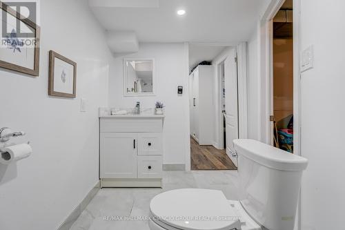 19 - 730 Cedar Street, Oshawa, ON - Indoor Photo Showing Bathroom