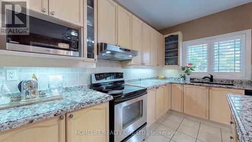 41 Carberry Crescent, Ajax, ON - Indoor Photo Showing Kitchen