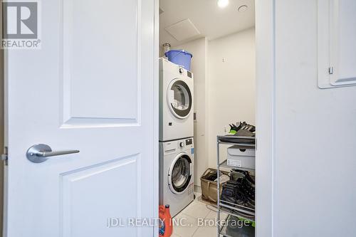 1608 - 395 Bloor Street E, Toronto, ON - Indoor Photo Showing Laundry Room