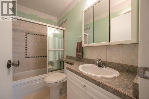 12119 Jubilee Road, Summerland, BC - Indoor Photo Showing Bathroom
