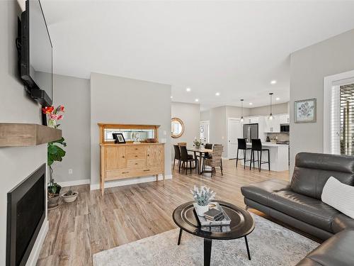 2094 Sage Crescent, Westbank, BC - Indoor Photo Showing Living Room
