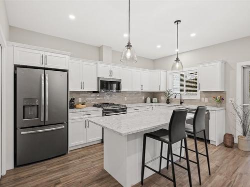 2094 Sage Crescent, Westbank, BC - Indoor Photo Showing Kitchen With Upgraded Kitchen