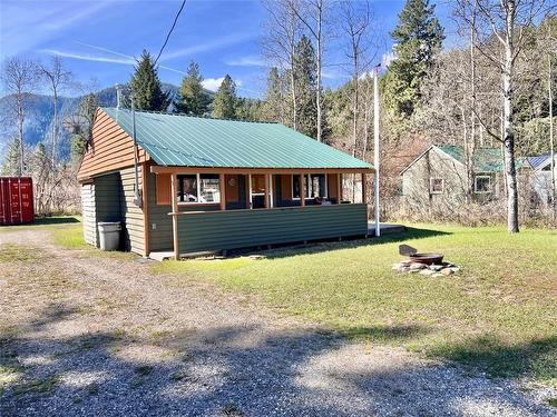 169 6Th Street, Tulameen, BC - Outdoor