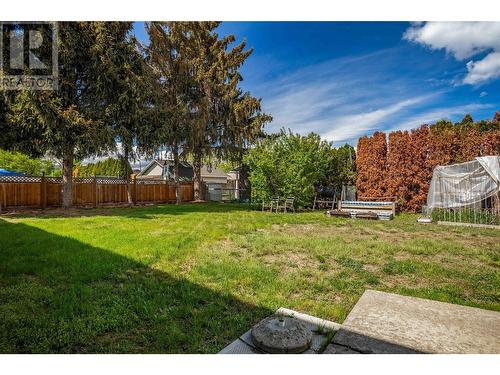 #1,2,3,4, 350 Primrose Road, Kelowna, BC - Outdoor