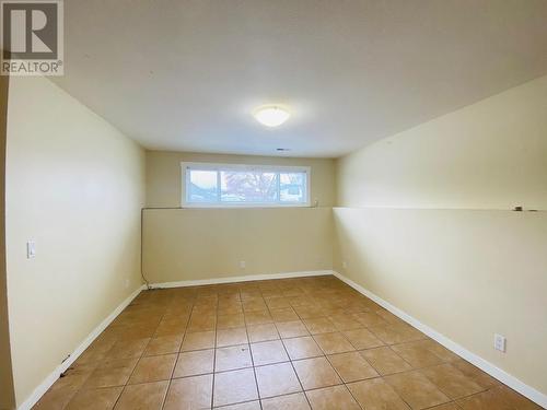 #1,2,3,4, 350 Primrose Road, Kelowna, BC - Indoor Photo Showing Other Room