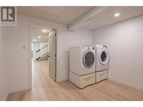 423 Pine Street, Chase, BC - Indoor Photo Showing Laundry Room
