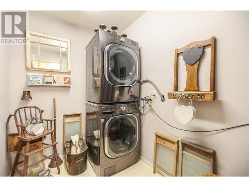 6816 89Th Avenue Unit# 5, Osoyoos, BC - Indoor Photo Showing Laundry Room