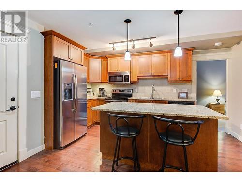 2070 Boucherie Road Unit# 213, Westbank, BC - Indoor Photo Showing Kitchen