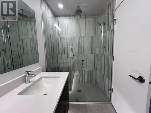 312 11641 227 Street, Maple Ridge, BC - Indoor Photo Showing Bathroom