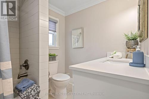 14 Buena Vista Drive, Mono, ON - Indoor Photo Showing Bathroom