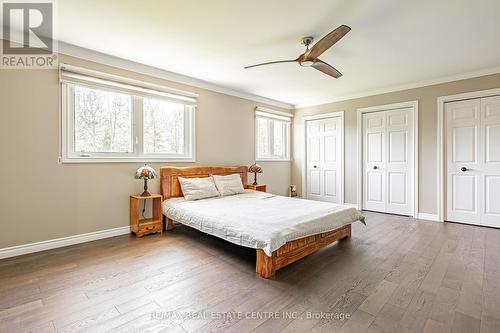 6 Iris Court, Hamilton (Carlisle), ON - Indoor Photo Showing Bedroom