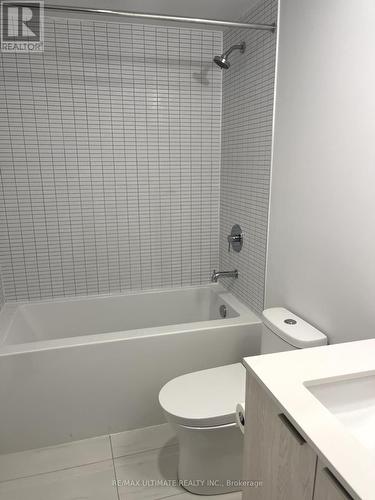 1519 - 1 Jarvis Street, Hamilton, ON - Indoor Photo Showing Bathroom