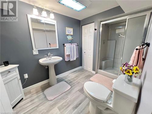 624 Lakeshore Drive Unit# 27, North Bay, ON - Indoor Photo Showing Bathroom