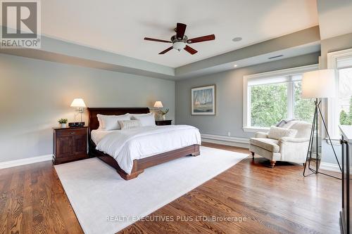 193 Trelawn Avenue, Oakville, ON - Indoor Photo Showing Bedroom