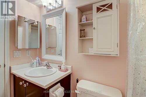 1002 - 335 Rathburn Road W, Mississauga, ON - Indoor Photo Showing Bathroom