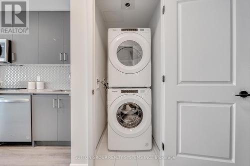 513 - 335 Wheat Boom Drive, Oakville, ON - Indoor Photo Showing Laundry Room