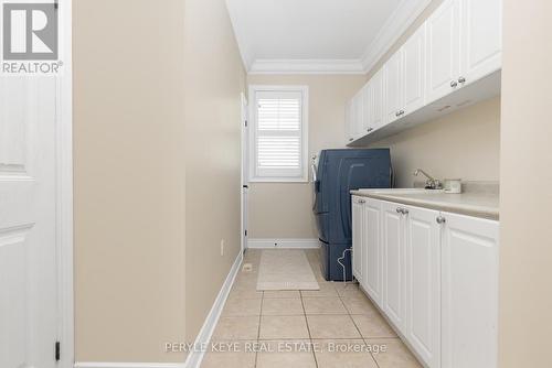 67 Clearbrook Trail, Bracebridge, ON - Indoor Photo Showing Laundry Room