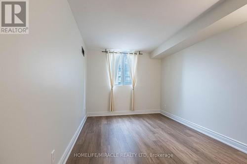 801 - 155 Hillcrest Avenue, Mississauga, ON - Indoor Photo Showing Other Room