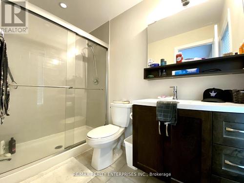 59 - 288 Glover Road, Hamilton, ON - Indoor Photo Showing Bathroom