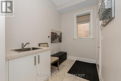 37 West Branch Drive, Halton Hills, ON - Indoor Photo Showing Other Room