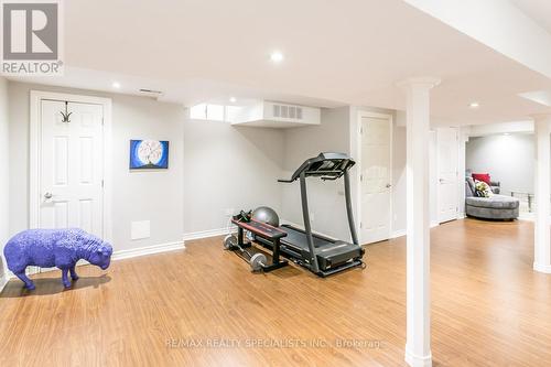 6419 Hampden Woods Road, Mississauga, ON - Indoor Photo Showing Gym Room