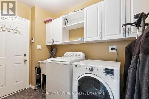 232 Boston Avenue, Toronto, ON - Indoor Photo Showing Laundry Room