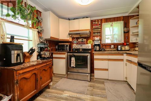 1355 Canal Road, Ramara, ON - Indoor Photo Showing Kitchen