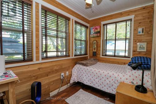 1355 Canal Road, Ramara, ON - Indoor Photo Showing Bedroom