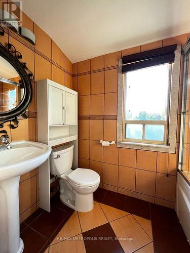 Upper - 78 Harold Street, Brampton, ON - Indoor Photo Showing Bathroom
