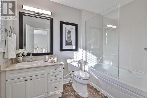 30 - 883 New Westminster Drive, Vaughan, ON - Indoor Photo Showing Bathroom
