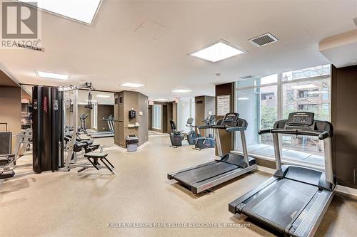 611 - 8 Scollard Street, Toronto, ON - Indoor Photo Showing Gym Room