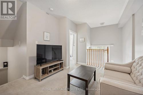 169 Kenneth Hobbs Avenue, Whitby, ON - Indoor Photo Showing Living Room