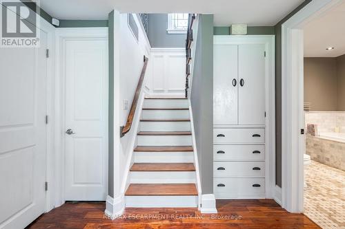 607 Edgewater Crescent, Burlington, ON - Indoor Photo Showing Other Room